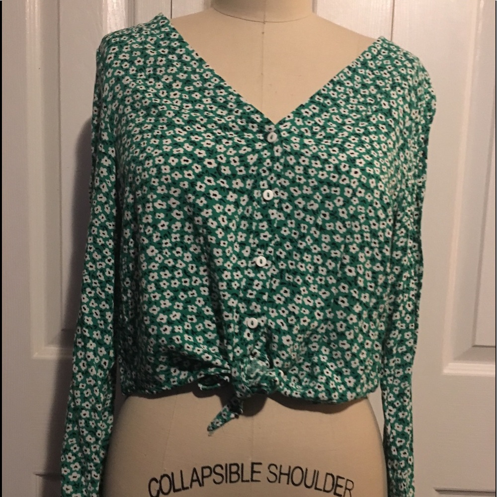 Green flower blouse